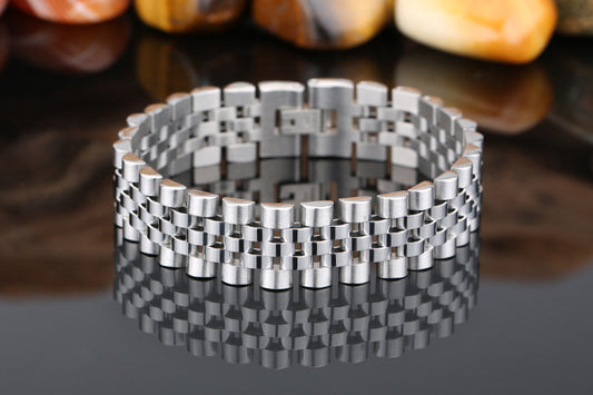 EshaalFashion Classic Stainless Steel Bracelet for Men - Eshaal Fashion