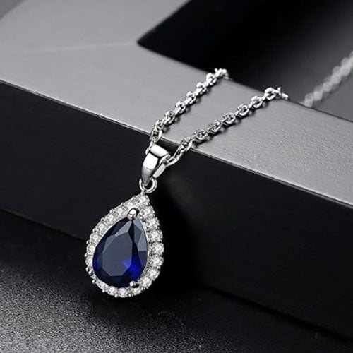 Beautiful Diamond Shape Pendant With Chain - Eshaal Fashion
