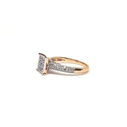 Square Zircons Style Ring Goldplated