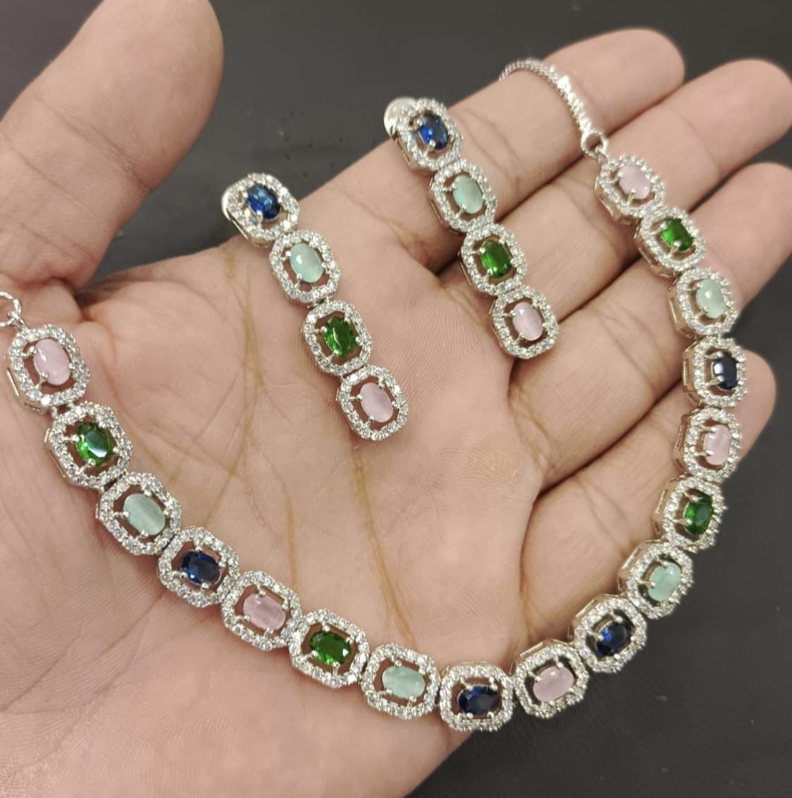 Get Beautiful Zircon Necklace Set
