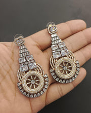 Get Beautiful Silver Round Crystal Stone Earrings